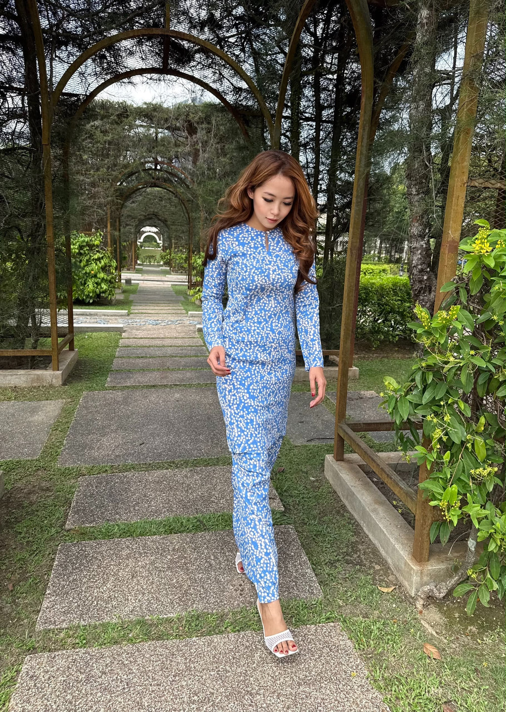 Kurung Seri Aira