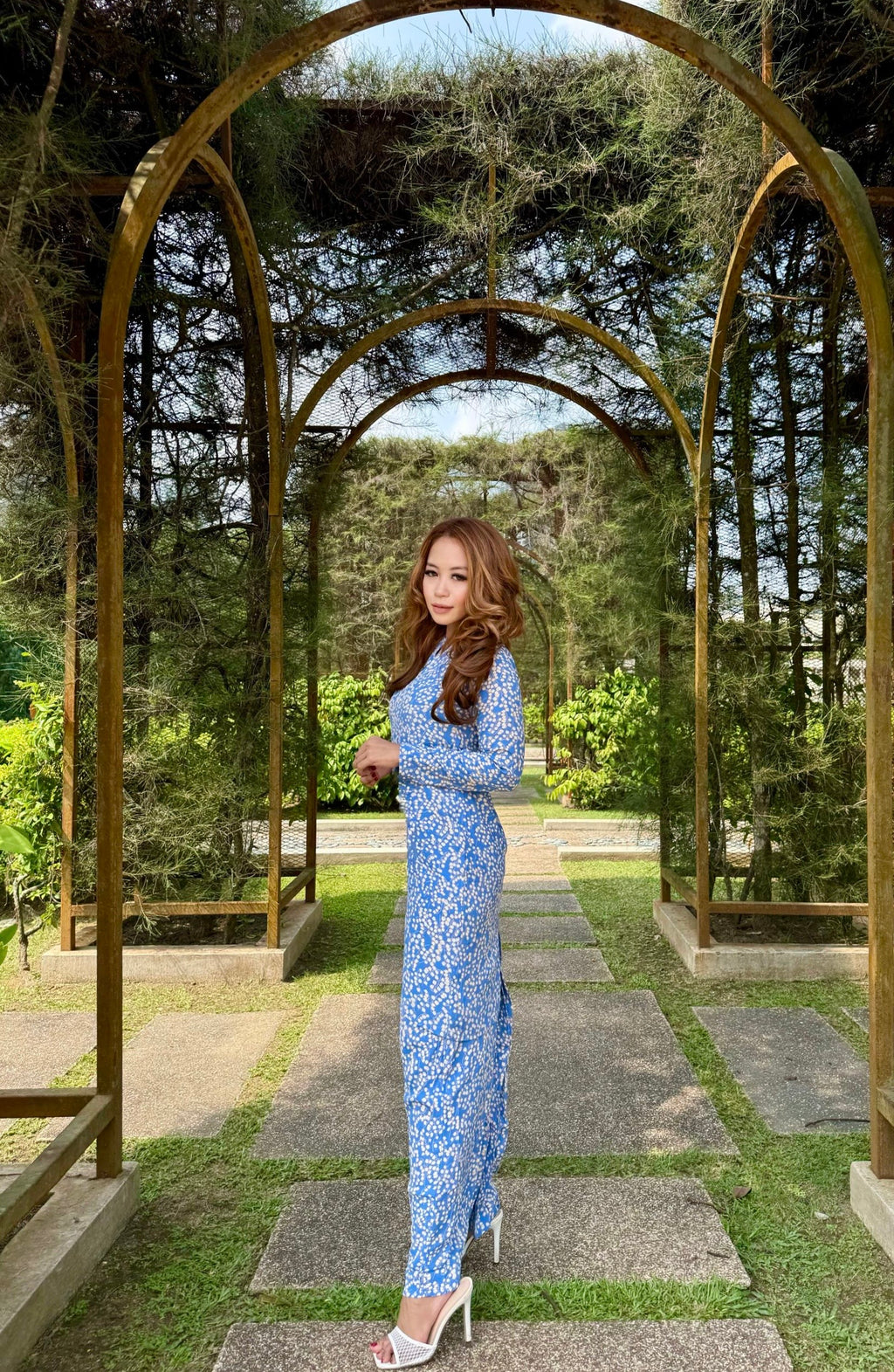 Kurung Seri Aira